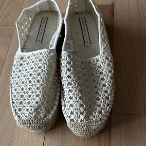 Zara Beige Woven Slip-On Espadrille Shoes, Size 39 (US 8)